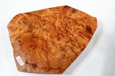 Abschnitt Thuja Maser 235x175x44mm - ThujM1012