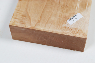 Board Qulited Maple 380x110x37mm - Ahorn0366