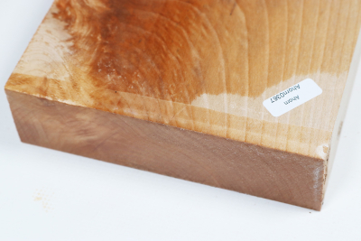 Board Qulited Maple 395x140x37mm - Ahorn0367