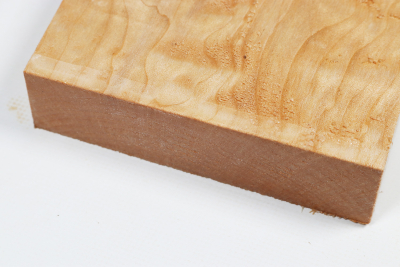 Board Qulited Maple 395x140x37mm - Ahorn0367