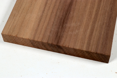 Board Walnut 555x125x18mm - NusBM1276