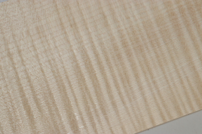 Board Curly Maple 295x125x50mm - RieAh0309
