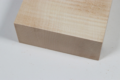 Board Curly Maple 295x125x50mm - RieAh0309