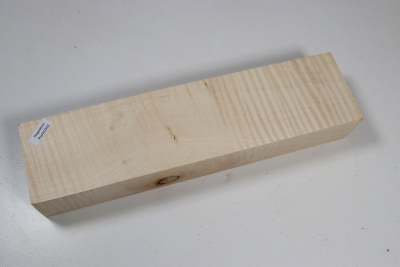 Board Curly Maple 305x75x47mm - RieAh0302