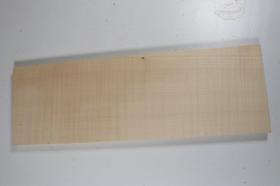 Brettabschnitt Riegelahorn 380x124x15mm - RieAh0324
