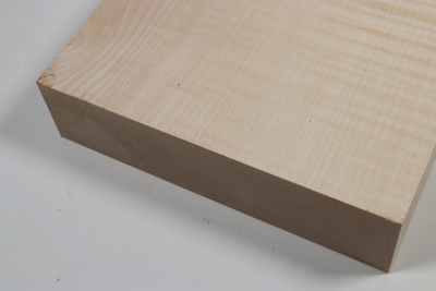 Board Curly Maple 520x195x48mm - RieAh0301