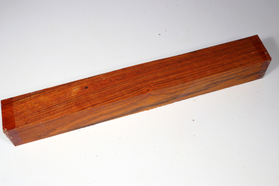 Square Cocobolo 305x40x40mm - Coco1474