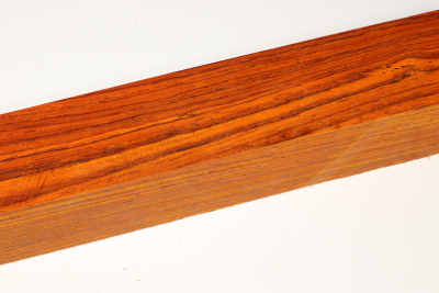 Square Cocobolo 305x40x40mm - Coco1476
