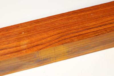 Square Cocobolo 305x50x50mm - Coco1468