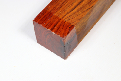 Square Cocobolo 305x50x50mm - Coco1468