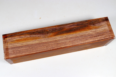 Square Cocobolo 305x70x70mm - Coco1544
