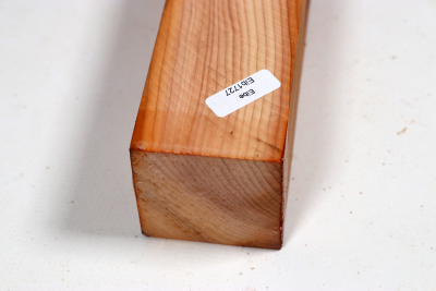 Square Yew 305x50x50mm - Eib1727