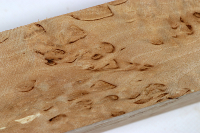 Kantel Karelische Maserbirke 305x50x50mm - KarMB2774