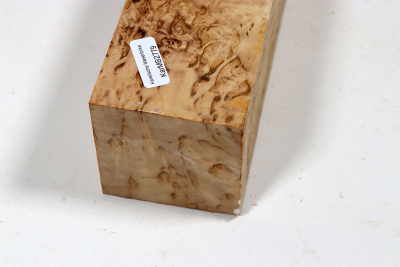 Square Karelian Masurbirch 305x58x58mm - KarMB2779