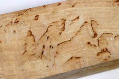 Square Karelian Masurbirch 305x58x58mm - KarMB2787