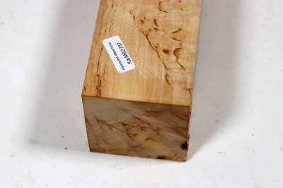 Square Karelian Masurbirch 305x58x58mm - KarMB2787
