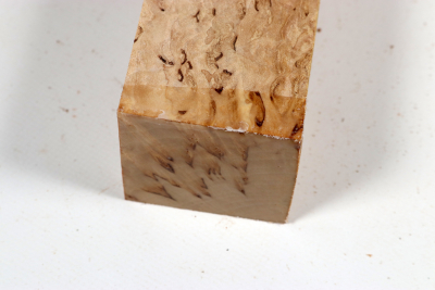 Square Karelian Masurbirch 305x58x58mm - KarMB2984
