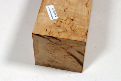 Kantel Karelische Maserbirke 305x65x65mm - KarMB2791