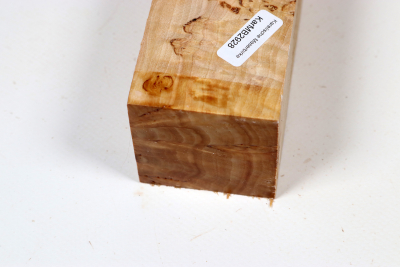 Square Karelian Masurbirch 310x50x50mm - KarMB2928