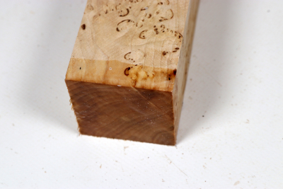 Square Karelian Masurbirch 310x50x50mm - KarMB2936