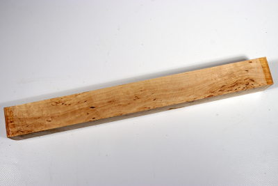 Square Karelian Masurbirch 350x38x38mm - KarMB2374