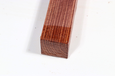 Square Kingwood 305x30x30mm - King0749