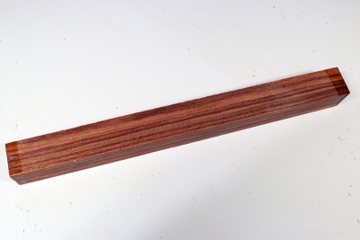 Square Kingwood 305x30x30mm - King0751