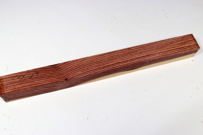 Square Kingwood 305x30x30mm - King0753