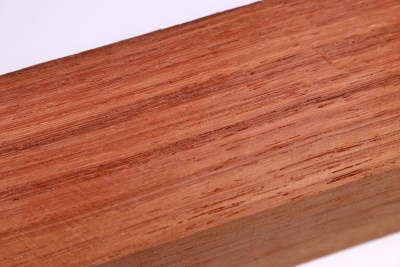 Square Machiche 305x70x70mm