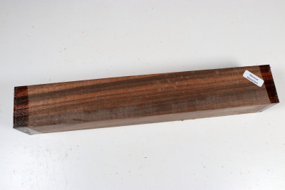 Square Macassar Ebony 305x50x50mm - Maka0943