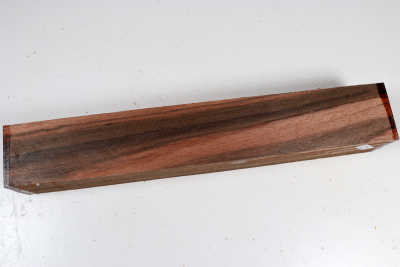 Square Macassar Ebony 305x50x50mm - Maka0945