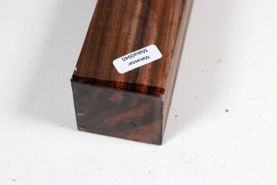 Square Macassar Ebony 305x50x50mm - Maka0945
