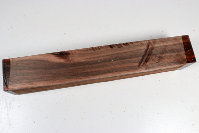 Square Macassar Ebony 305x50x50mm - Maka0949