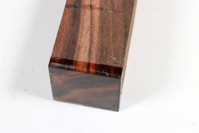 Square Macassar Ebony 305x50x50mm - Maka0949