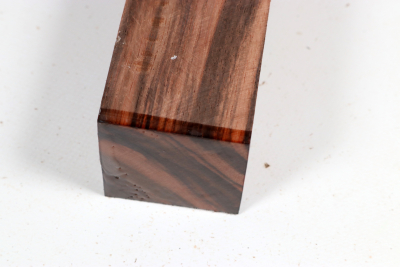 Square Macassar Ebony 305x50x50mm - Maka0950