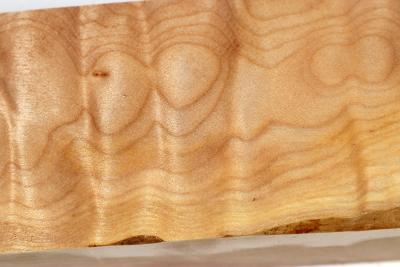Square Qulited Maple 285x60x60mm - Ahorn0418