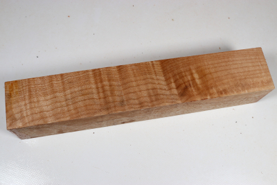 Kantel Muschelahorn 330x60x60mm - Ahorn0404