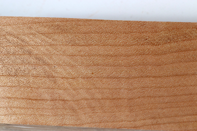 Qulited Maple 330x68x68mm - Ahorn0415