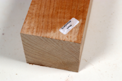 Qulited Maple 330x68x68mm - Ahorn0415