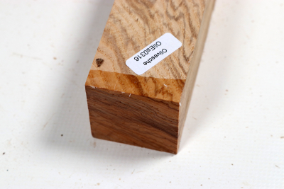 Square Brown Ash 305x40x40mm - OliEs0316