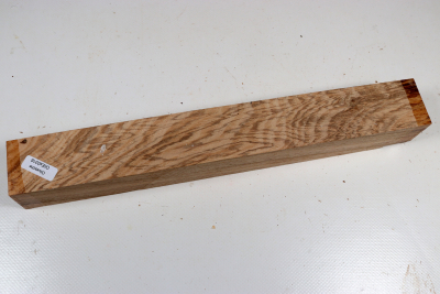 Square Brown Ash 305x40x40mm - OliEs0316