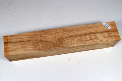 Square Brown Ash 305x58x58mm - OliEs0256