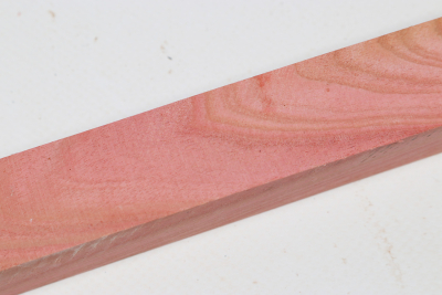 Square Pink Ivory 305x24x24mm - PinIv0218