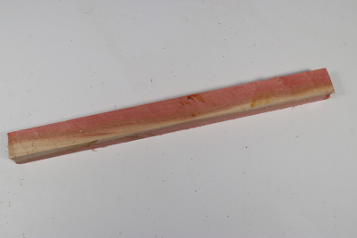 Square Pink Ivory 310x25x25mm - PinIv0187