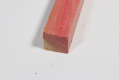 Square Pink Ivory 310x25x25mm - PinIv0187