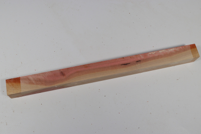 Square Pink Ivory 310x25x25mm - PinIv0188