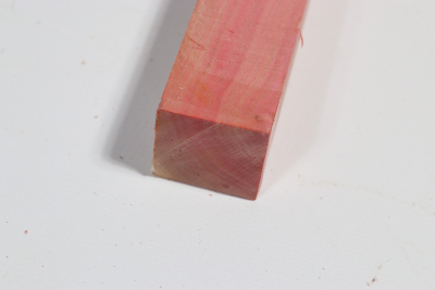 Square Pink Ivory 310x30x30mm - PinIv0184