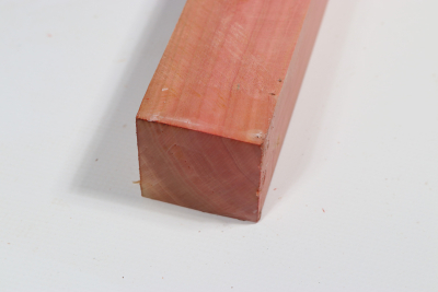 Square Pink Ivory 310x40x40mm - PinIv0175