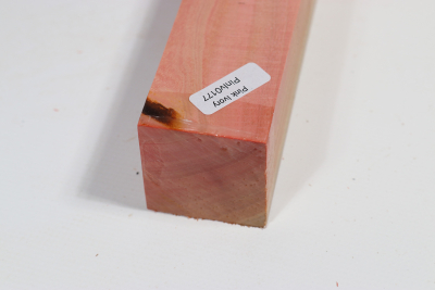 Square Pink Ivory 310x40x40mm - PinIv0177