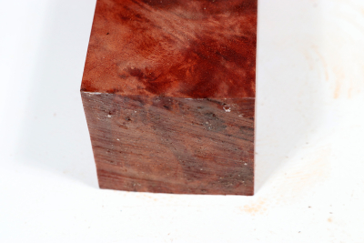 Red Resin Burl 115x52x52mm - RedRe0288